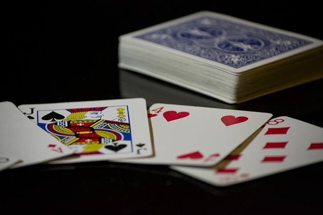 Slot Makinelerindeki Gelişmeler: Gelişmiş Algoritmalar ve Rastlantısallık
